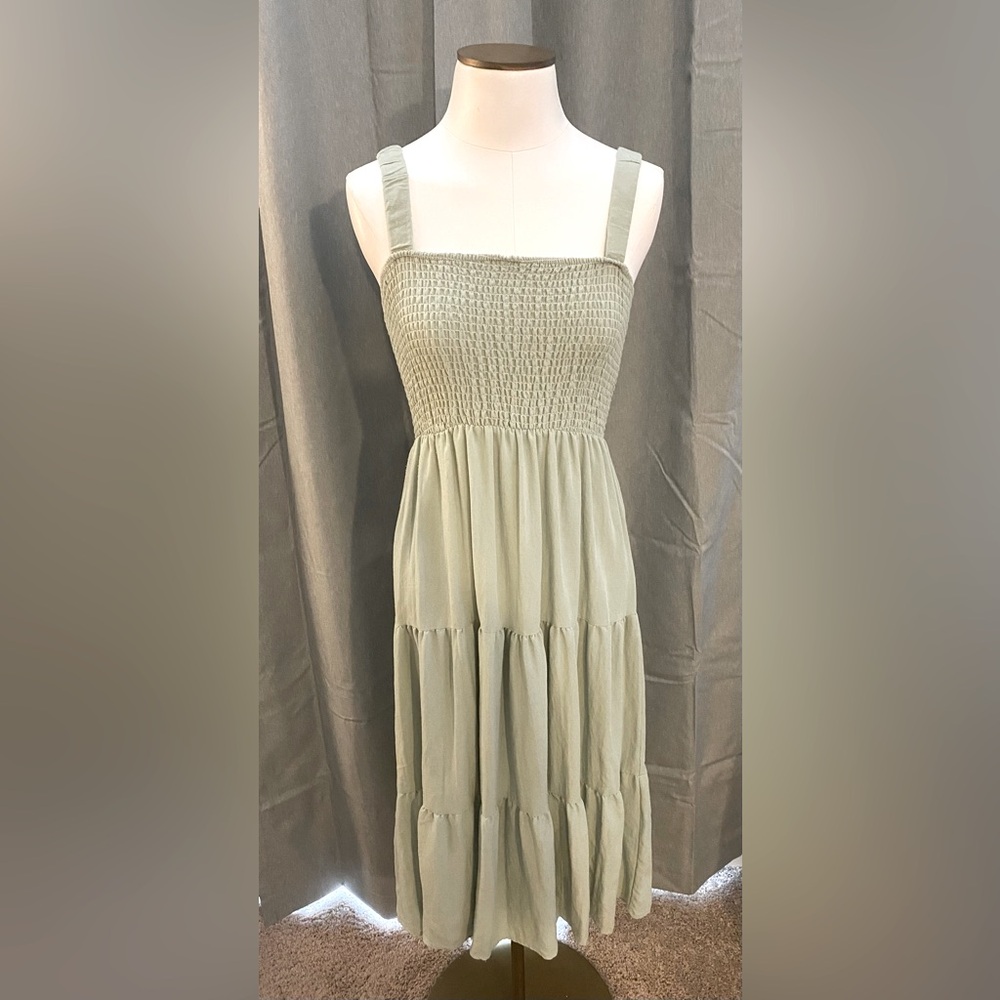 Blu pepper smocked midi dress